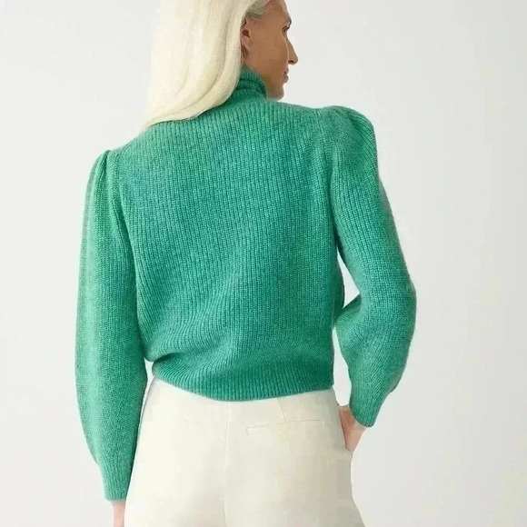 NWT J.CREW Cropped puff-sleeve turtleneck sweater | size 2X - Picture 3 of 3